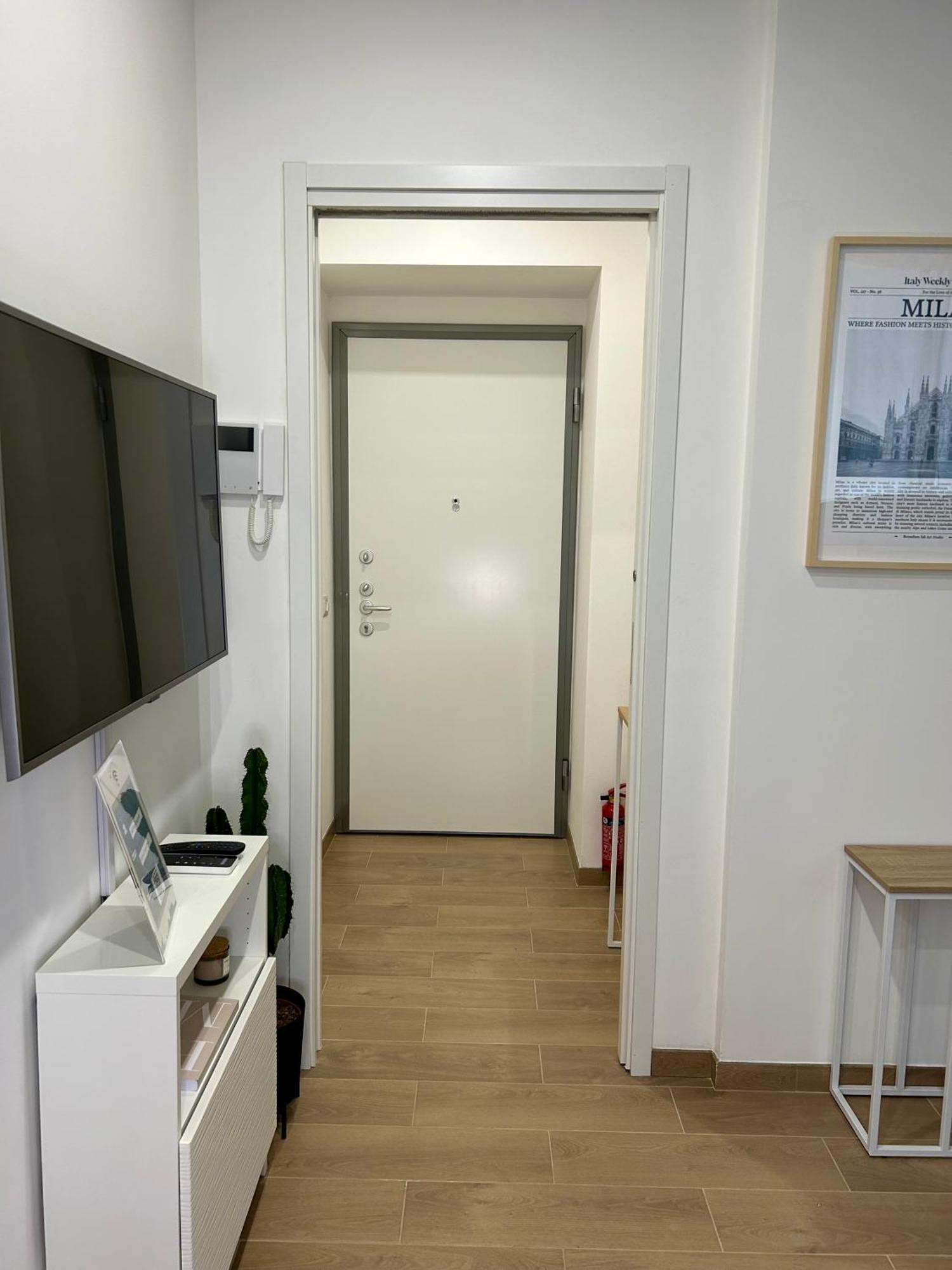 מילאנו Navigli-Bocconi - Peque Home, Wi-Fi מראה חיצוני תמונה