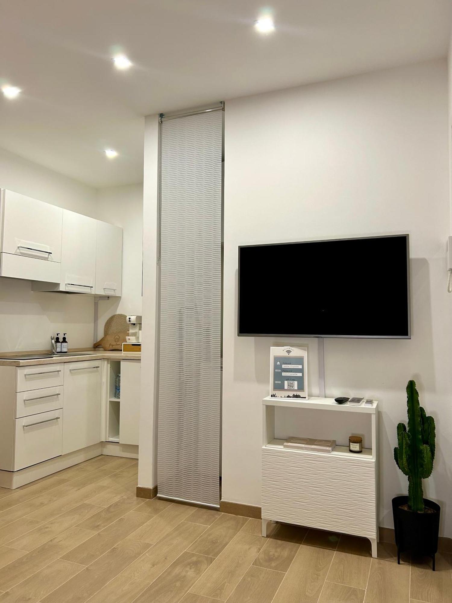 מילאנו Navigli-Bocconi - Peque Home, Wi-Fi מראה חיצוני תמונה